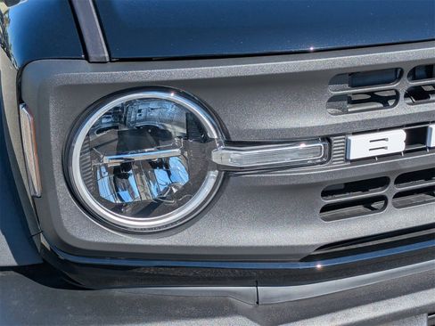 New 2025 Ford Bronco 4-Door w/ Sasquatch Package image 9