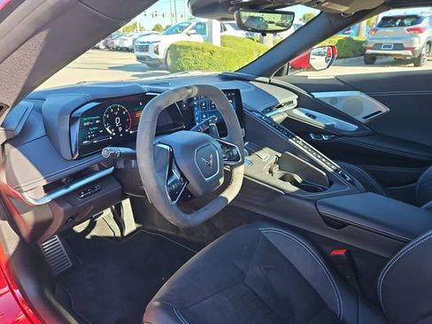 Used 2024 Chevrolet Corvette Stingray image 9