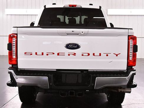 Used 2024 Ford F250 Lariat image 6