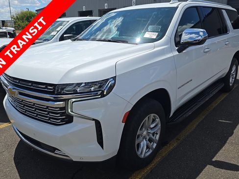 Used 2023 Chevrolet Suburban Premier RWD image 1