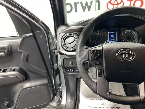 Used 2023 Toyota Tacoma TRD Off-Road w/ Technology Package AWD/4WD image 23