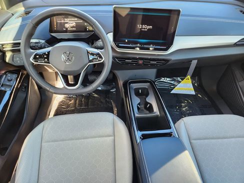 New 2026 Volkswagen ID.4 Pro S image 2