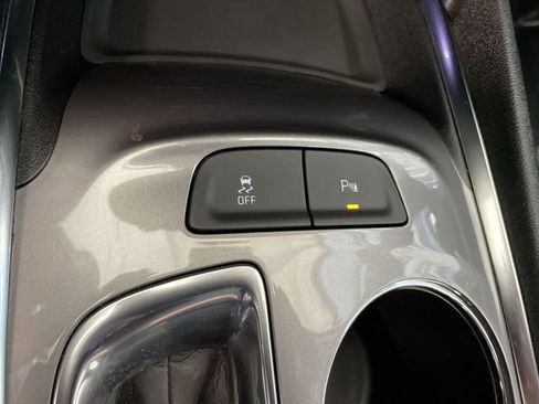 Used 2024 Chevrolet Malibu LT image 27