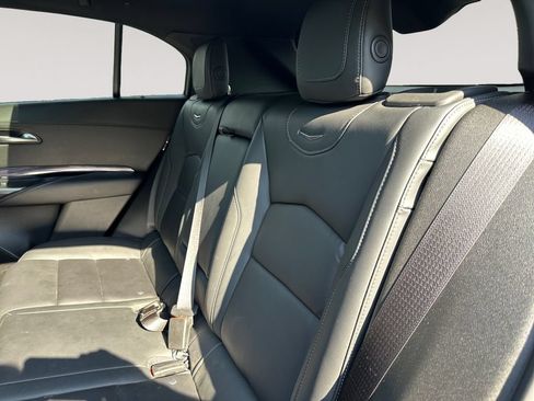 Used 2023 Cadillac XT4 Luxury w/ Cold Weather Package AWD/4WD image 13