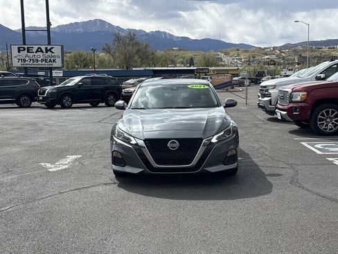 Used 2021 Nissan Altima 2.5 SV FWD image 2