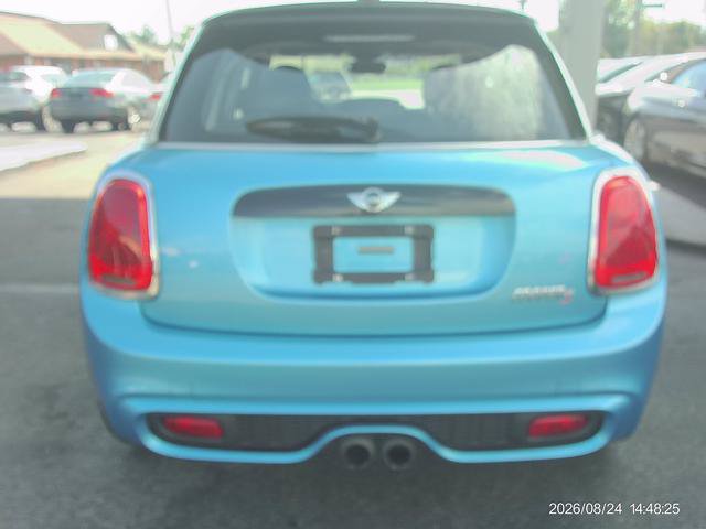 Used 2017 MINI Cooper S FWD image 4
