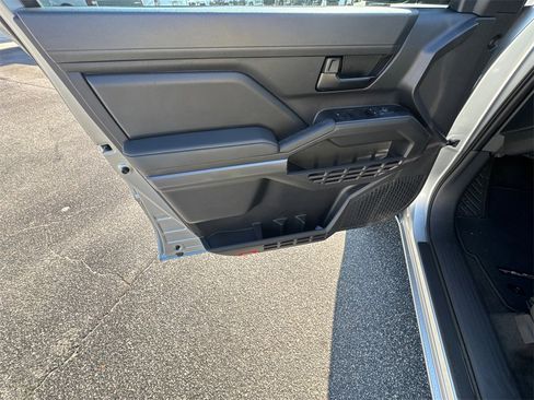 New 2025 Toyota Tacoma SR5 image 10