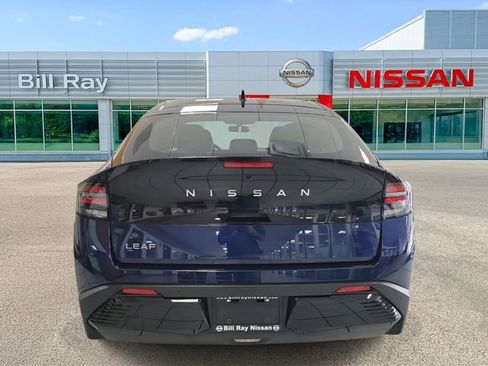 New 2026 Nissan Leaf SV+ image 4