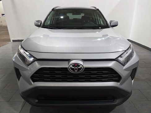 Used 2025 Toyota RAV4 XLE image 8