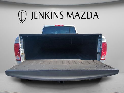 Used 2017 RAM 1500 Express w/ Express Value Package image 12