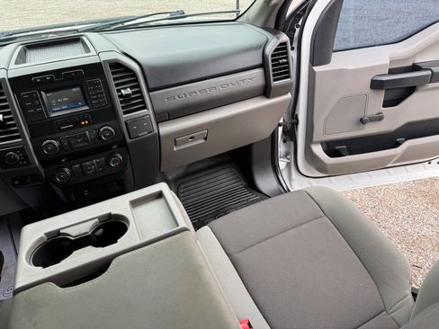 Used 2019 Ford F350 XL AWD/4WD image 33