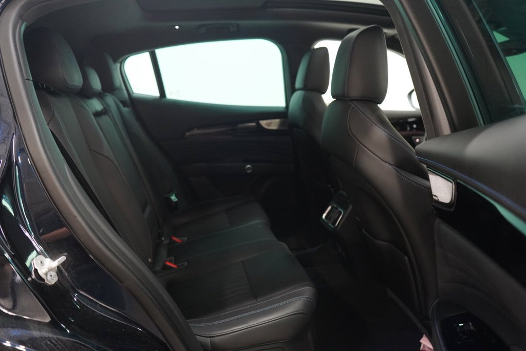Used 2023 Maserati Grecale Modena AWD/4WD image 34