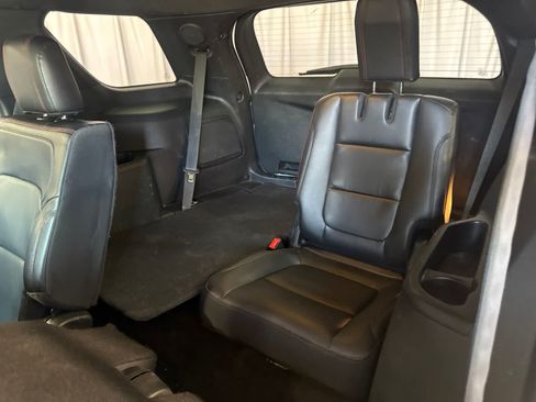 Used 2017 Ford Explorer Sport w/ Equipment Group 401A AWD/4WD image 20