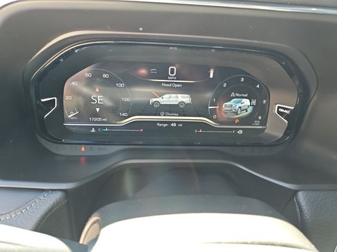Used 2024 GMC Yukon Denali w/ Max Trailering Package AWD/4WD image 17