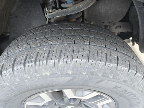 Used 2020 Toyota Tacoma TRD Off-Road image 17