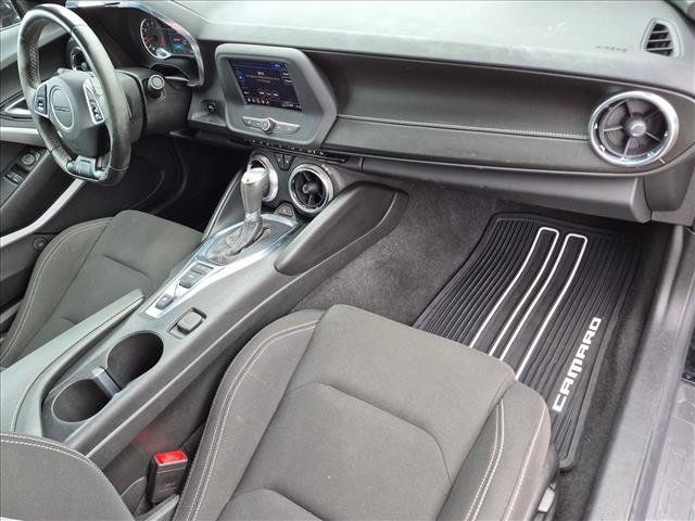 Used 2021 Chevrolet Camaro LT w/ RS Package RWD image 18