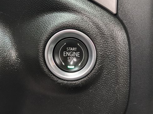 Used 2023 Chevrolet Silverado 1500 Custom RWD image 33