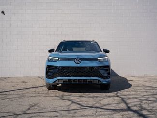 New 2026 Volkswagen Tiguan SE R-Line video 2