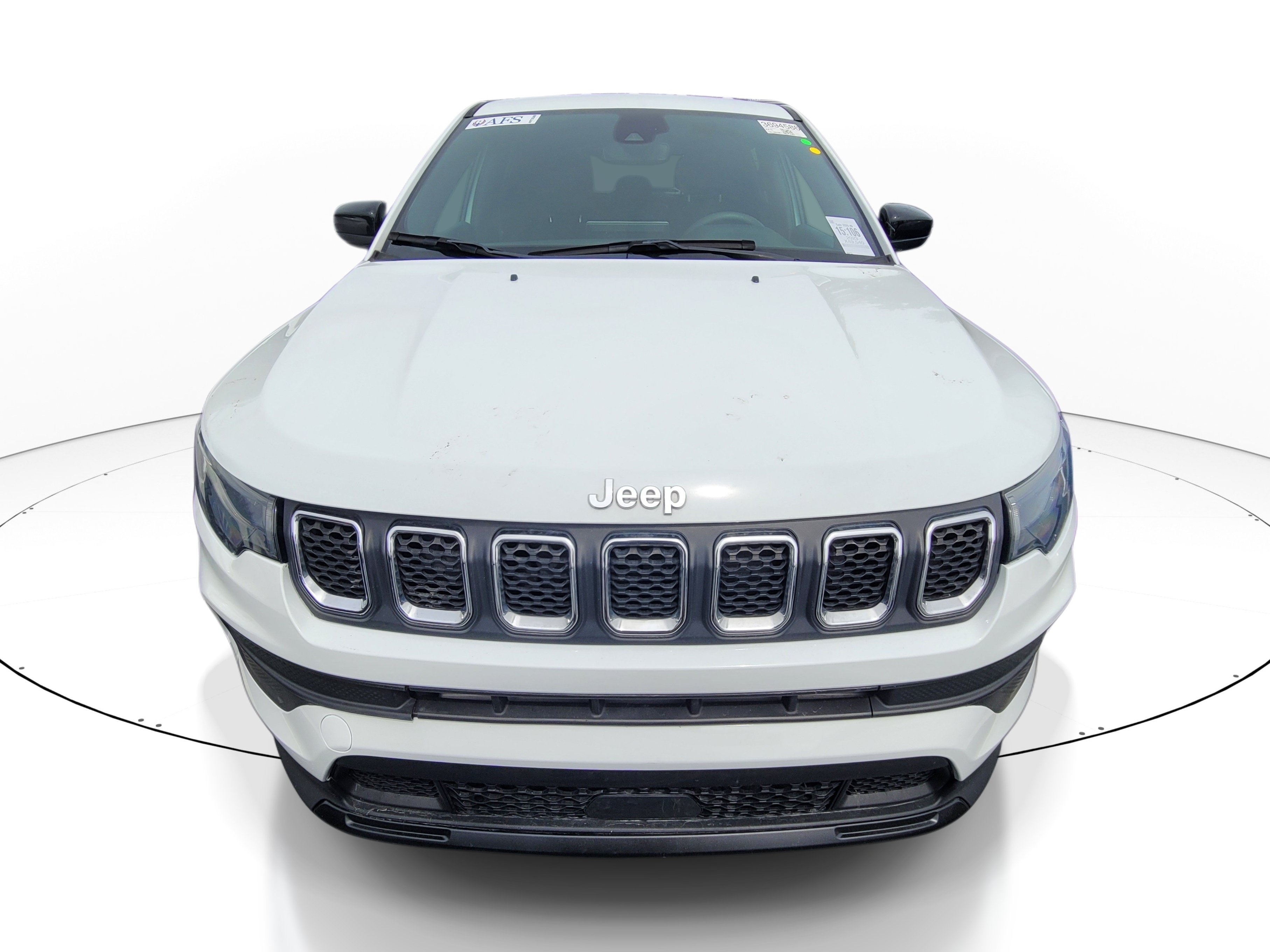 Used 2023 Jeep Compass Sport AWD/4WD image 2