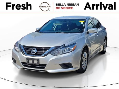 Used 2018 Nissan Altima 2.5 S w/ S Convenience Package FWD image 1