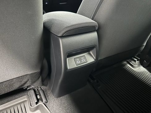 Used 2026 Toyota Corolla LE FWD image 47