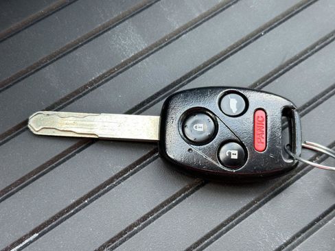 Used 2013 Honda Pilot LX image 14