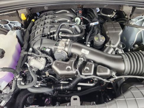 New 2025 Jeep Grand Cherokee Altitude image 23