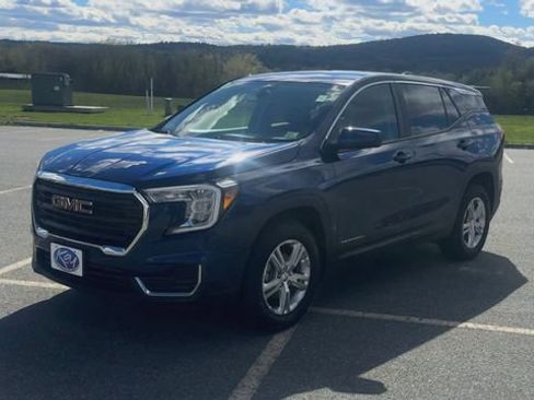 Used 2022 GMC Terrain SLE AWD/4WD image 4