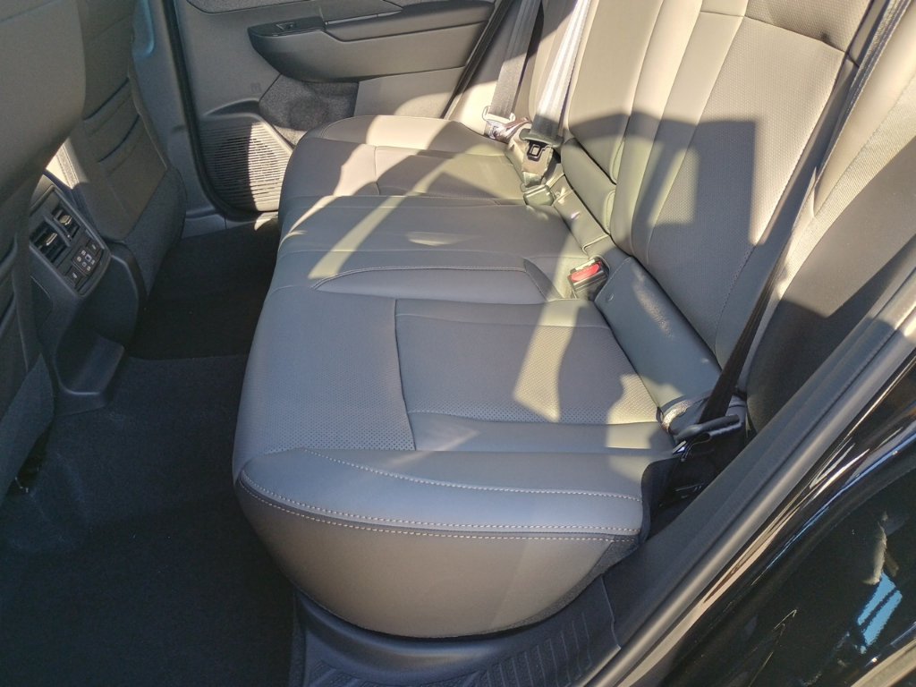 New 2026 Subaru Outback Limited AWD/4WD image 13