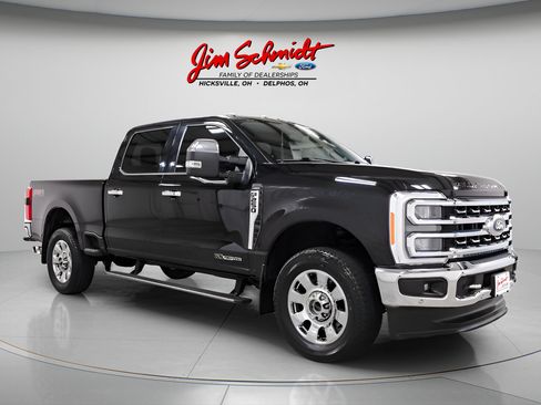 Used 2023 Ford F250 Lariat w/ Lariat Ultimate Package AWD/4WD image 1