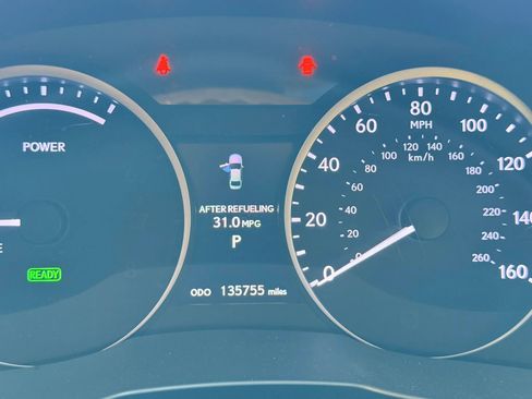 Used 2013 Lexus ES 300h w/ Luxury Pkg FWD image 33