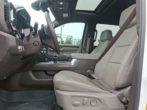 Used 2024 GMC Sierra 1500 SLT w/ SLT Premium Plus Package image 12