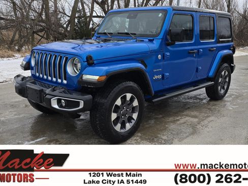 Used 2022 Jeep Wrangler Unlimited Sahara w/ Dual Top Group image 1