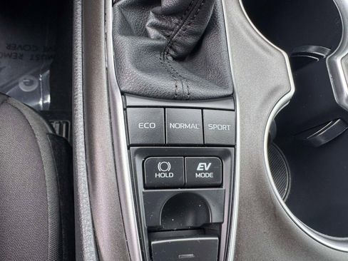 Used 2024 Toyota Camry LE FWD image 34