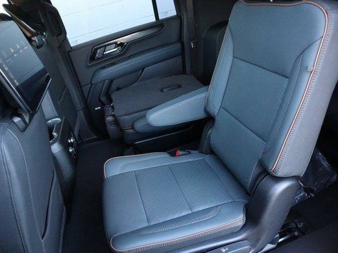 New 2026 GMC Yukon XL AT4 w/ AT4 Premium Plus Package image 21