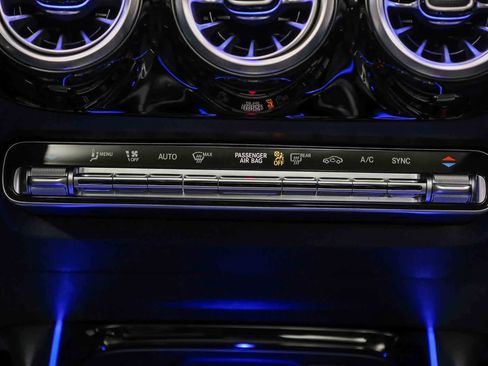 Certified 2025 Mercedes-Benz GLA 250 image 15