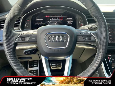 Used 2025 Audi SQ8 Premium Plus w/ 23" Wheel Package AWD/4WD image 36