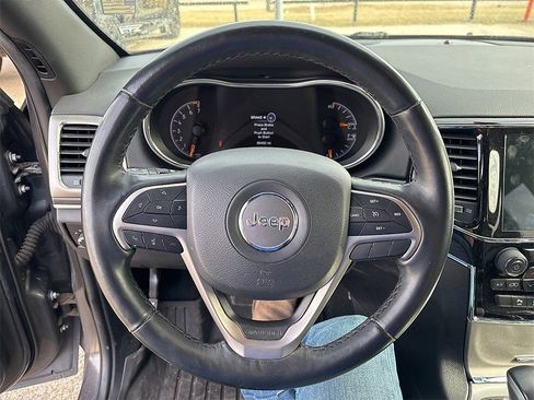 Used 2019 Jeep Grand Cherokee Limited image 9