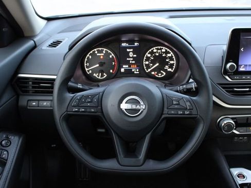 New 2025 Nissan Altima 2.5 S image 13