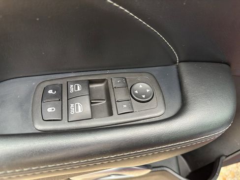 Used 2022 Dodge Challenger R/T Scat Pack w/ Dynamics Package image 10