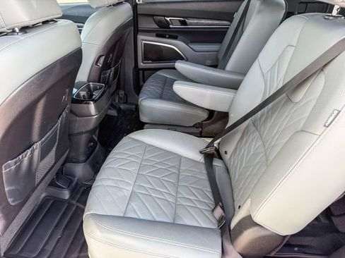 Used 2024 Kia Telluride SX X-Line AWD/4WD image 18
