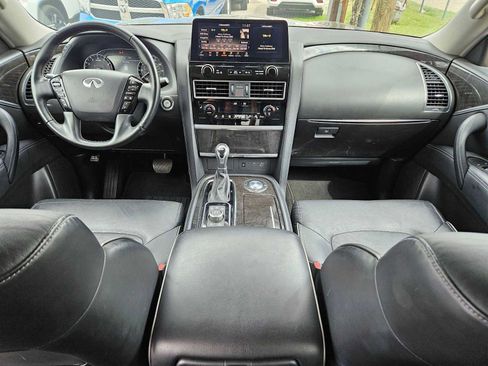 Used 2024 INFINITI QX80 Luxe image 16