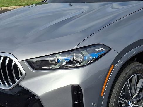 Certified 2026 BMW X6 xDrive40i AWD/4WD image 9