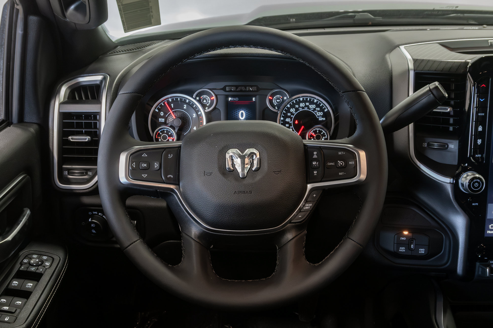 New 2027 RAM 3500 Big Horn AWD/4WD image 14