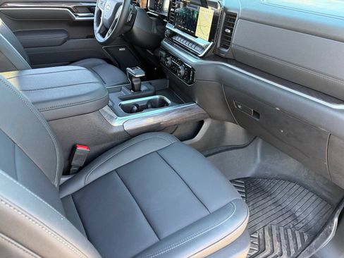 Used 2026 Chevrolet Silverado 1500 LTZ w/ LTZ Premium Package AWD/4WD image 13