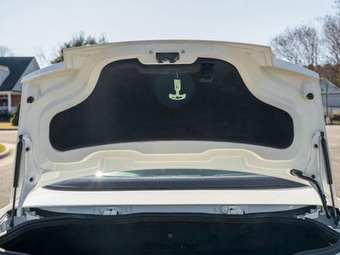 Used 2008 Aston Martin V8 Vantage Roadster 6-Speed image 85