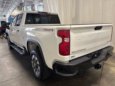 Used 2024 Chevrolet Silverado 2500 Custom w/ Custom Value Package AWD/4WD image 6