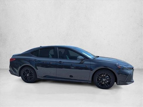 New 2026 Toyota Camry SE FWD image 4