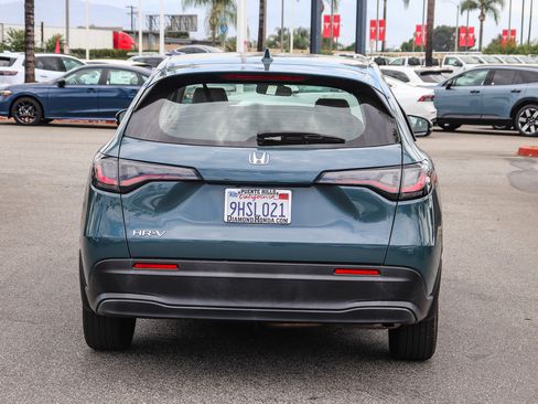 Certified 2024 Honda HR-V LX image 12