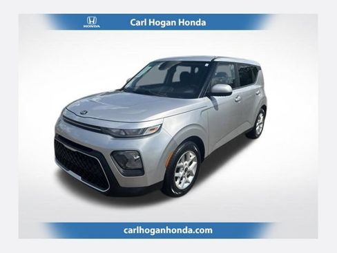 Used 2020 Kia Soul S FWD image 1